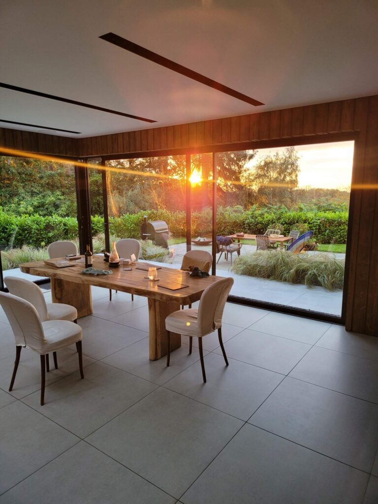 Grand Designs Surrey Home image 12