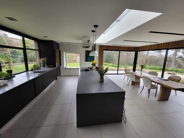 Grand Designs Surrey Home image 3