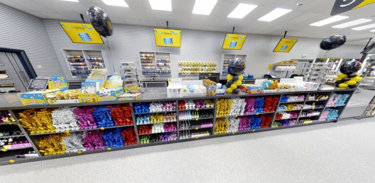 Large Supermarket in Slough image 9