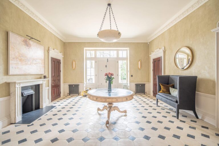 Historic Mill Hill Mansion image 6