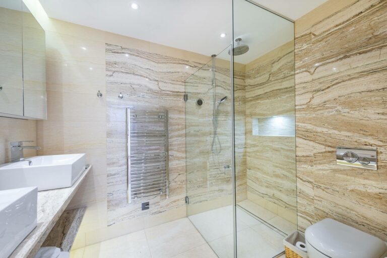 South West Penthouse image 10