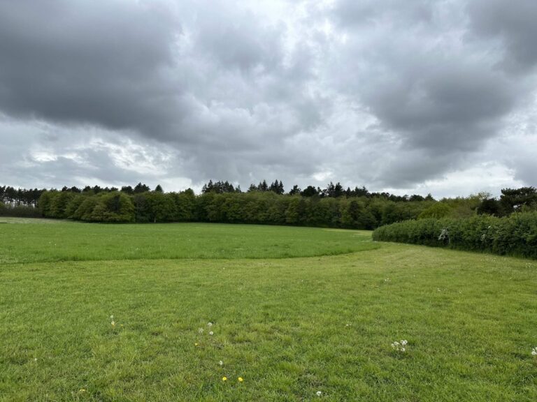Farnham Farm & Unit Base image 3