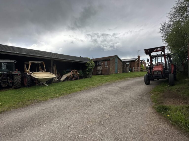 Farnham Farm & Unit Base image 36
