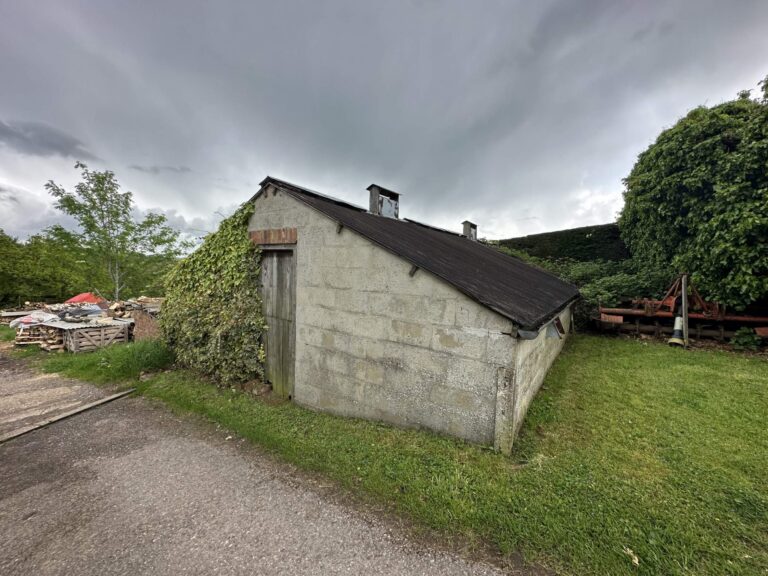 Farnham Farm & Unit Base image 39