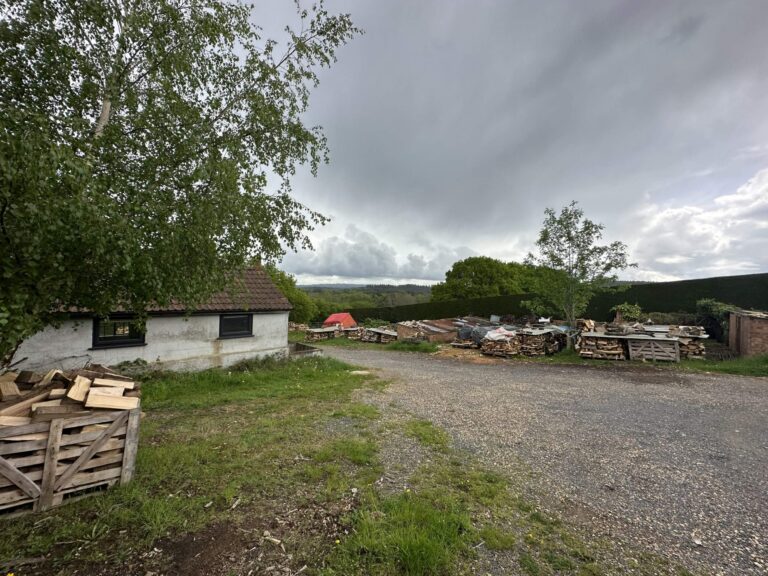 Farnham Farm & Unit Base image 42