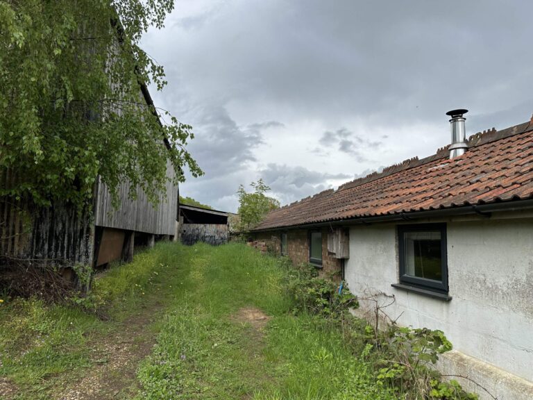 Farnham Farm & Unit Base image 49