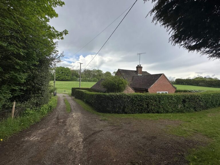 Farnham Farm & Unit Base image 58