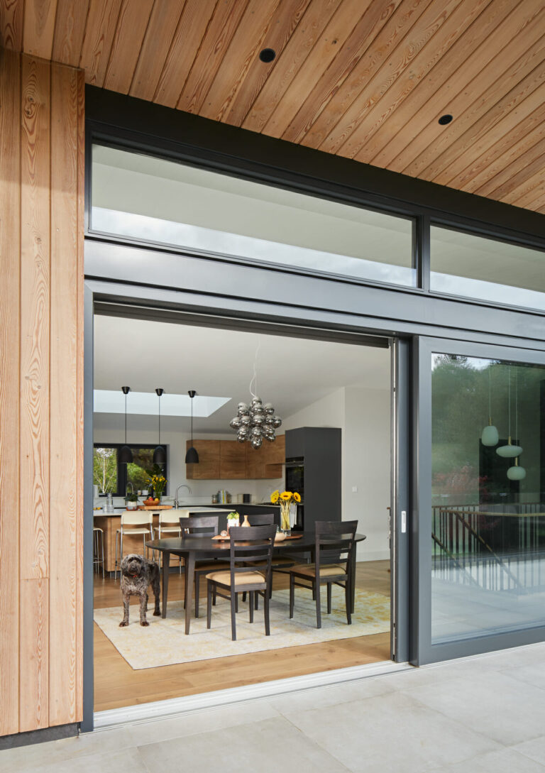 Grand Designs House Surrey image 23