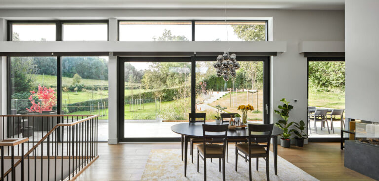 Grand Designs House Surrey image 16