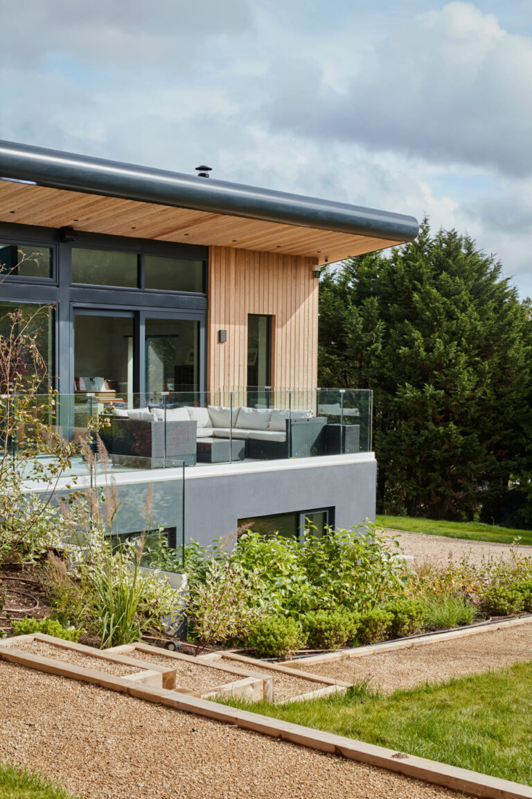 Grand Designs House Surrey image 56