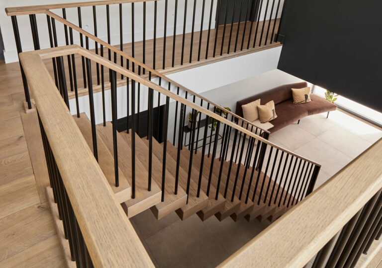 Grand Designs House Surrey image 22