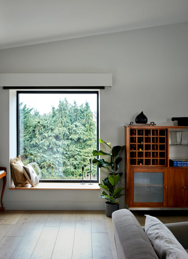 Grand Designs House Surrey image 38