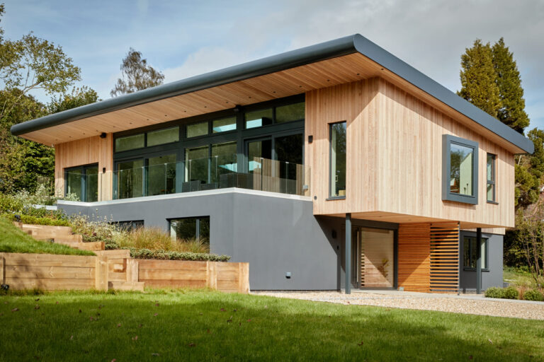 Grand Designs House Surrey image 3