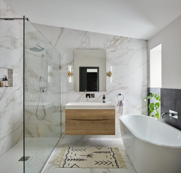 Grand Designs House Surrey image 48