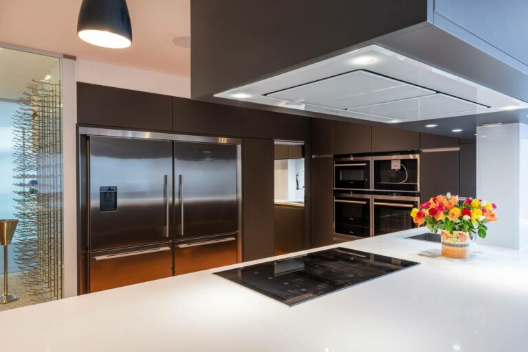 South West Penthouse image 11