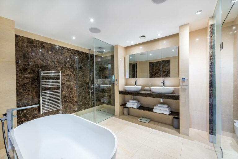South West Penthouse image 13