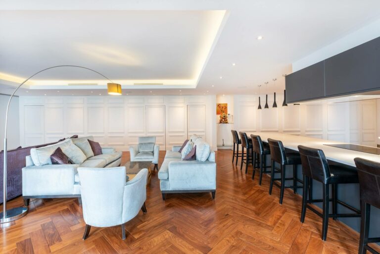 South West Penthouse image 3