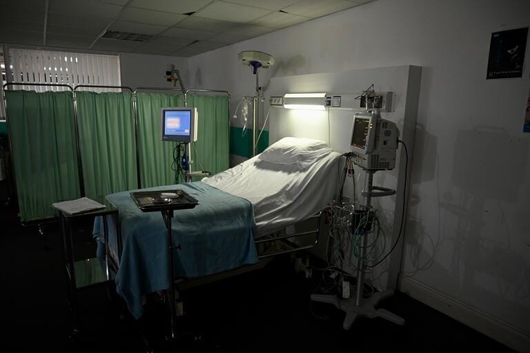 East London Hospital Studio image 7