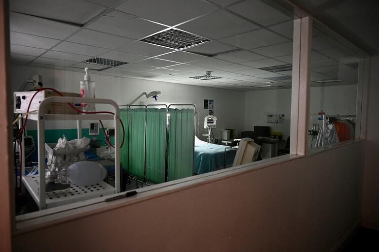 East London Hospital Studio image 14