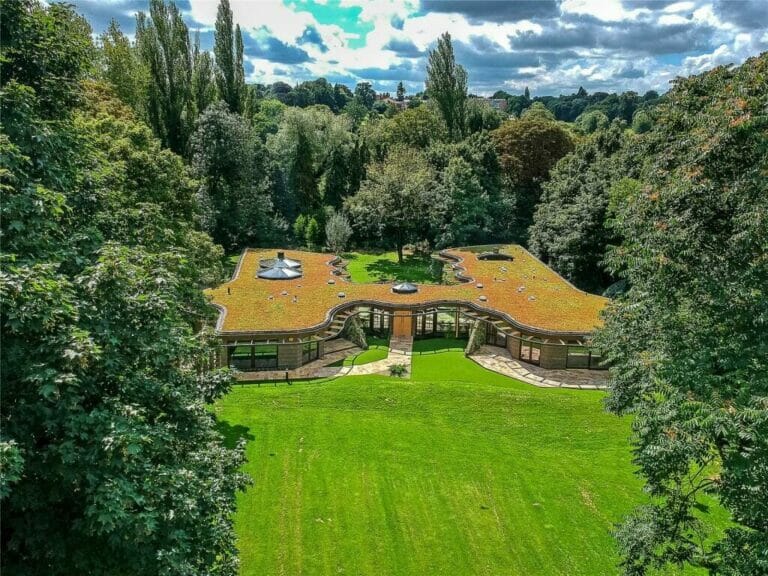Grand Design Eco Home in North London image 1