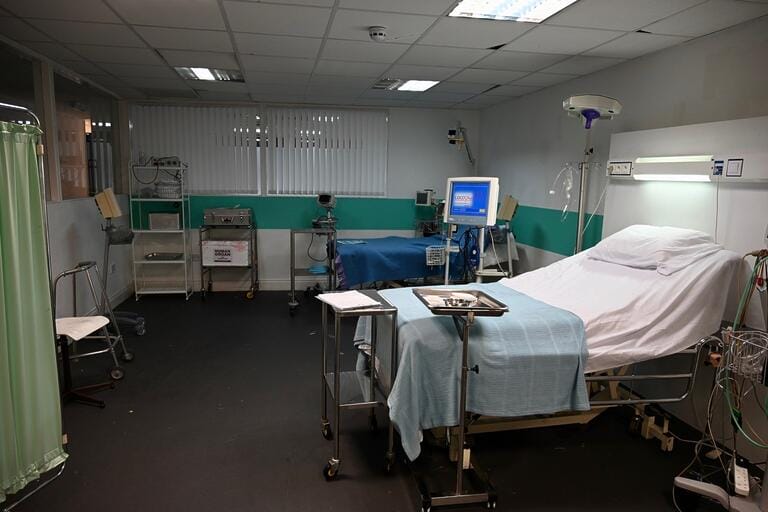 East London Hospital Studio image 6