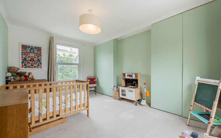 Refurbished Manor Park Home image 8