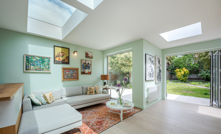 Refurbished Manor Park Home image 13