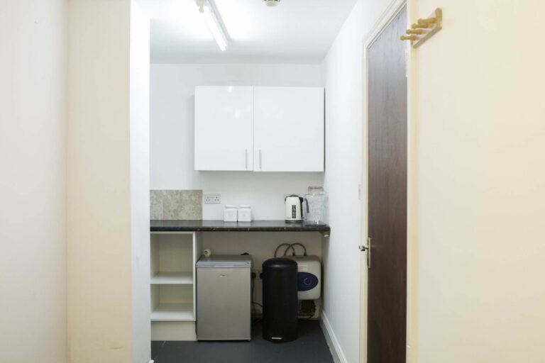 East London Hospital Studio image 32
