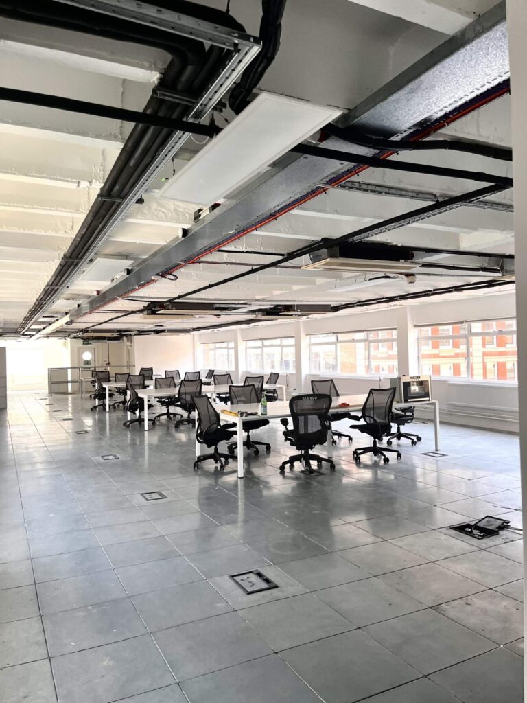 Vacant Offices in City image 7