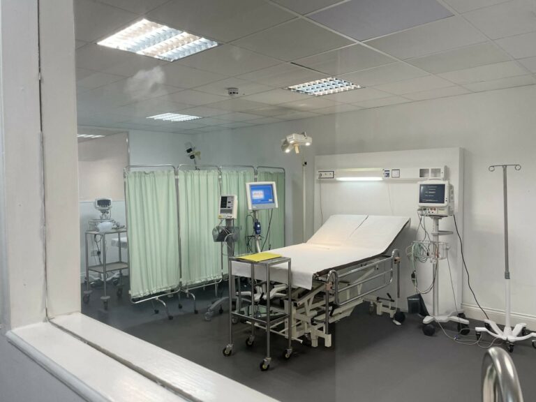 East London Hospital Studio image 3