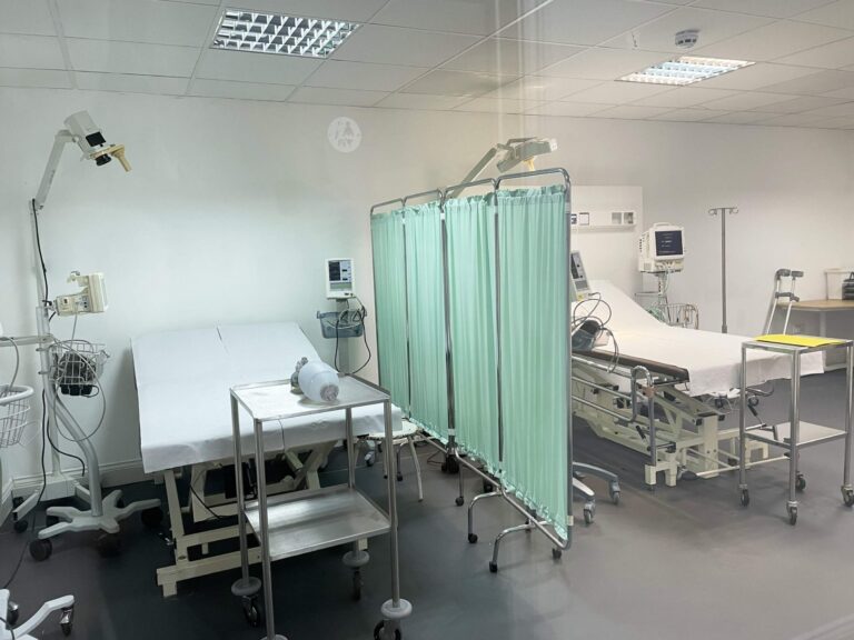 East London Hospital Studio image 1