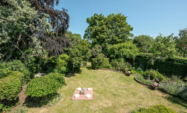 Period Family Home with Large Garden image 37