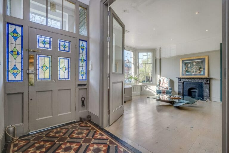 Double-Fronted Victorian House with Swimming Pool image 15