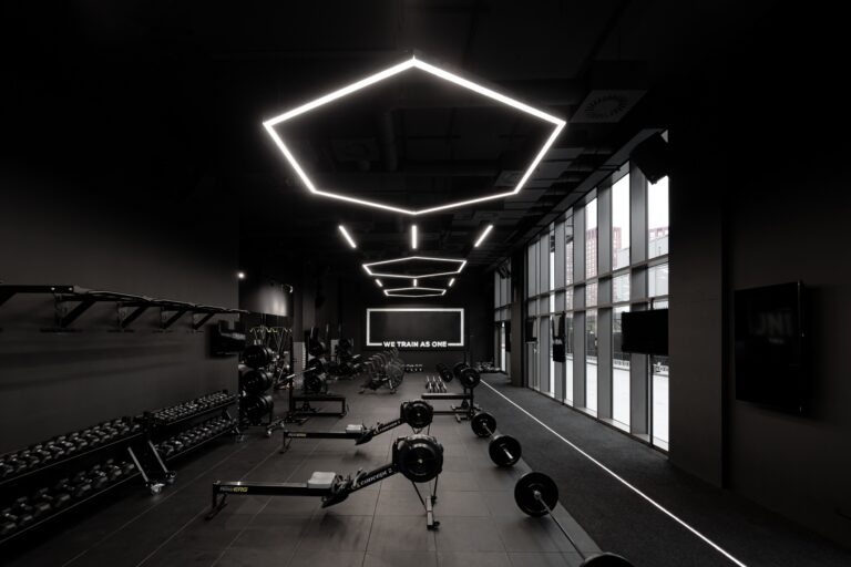 Modern Fitness Studio image 4