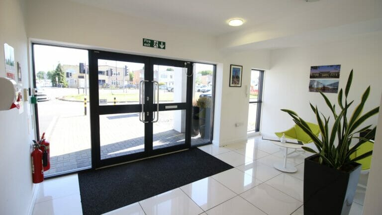 Modern Warehouse with Build Space in Slough image 26