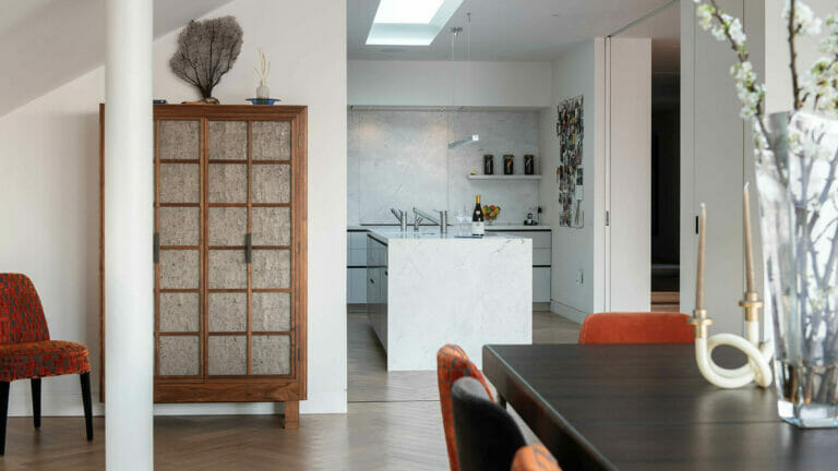 Penthouse with Stunning Thames Views image 20