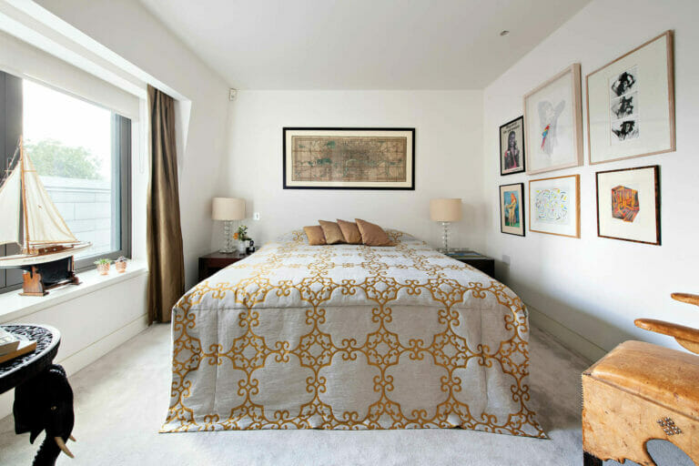 Penthouse with Stunning Thames Views image 48