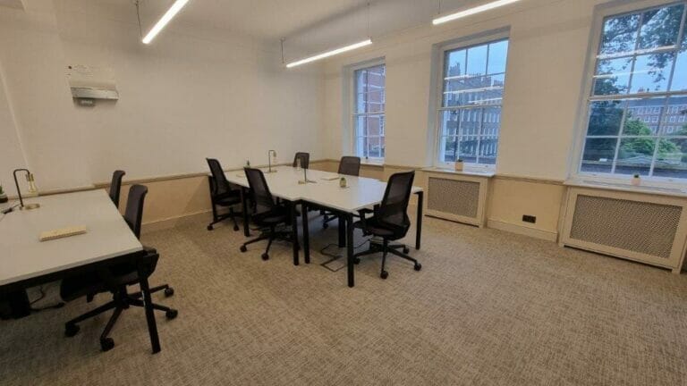 Theobalds Road Dressed Offices image 4