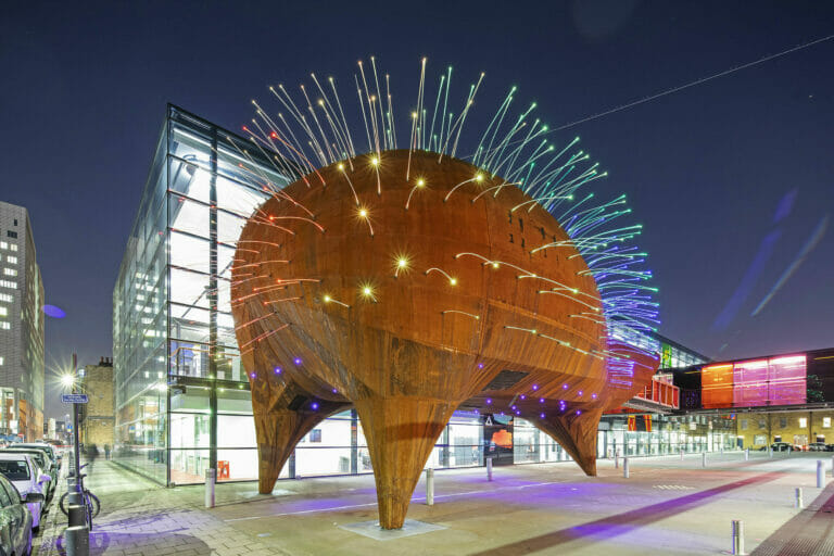 3 Campus London University image 2