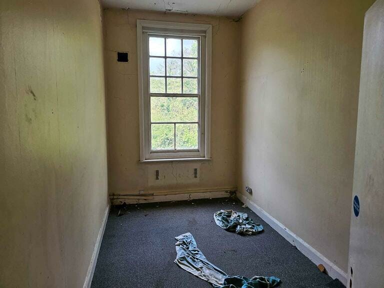 Vacant School Building image 35