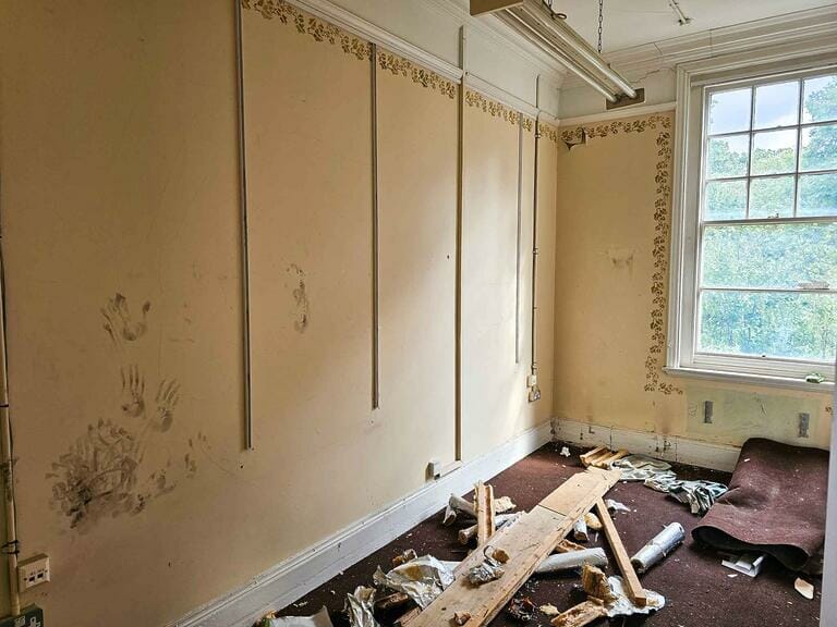 Vacant School Building image 38