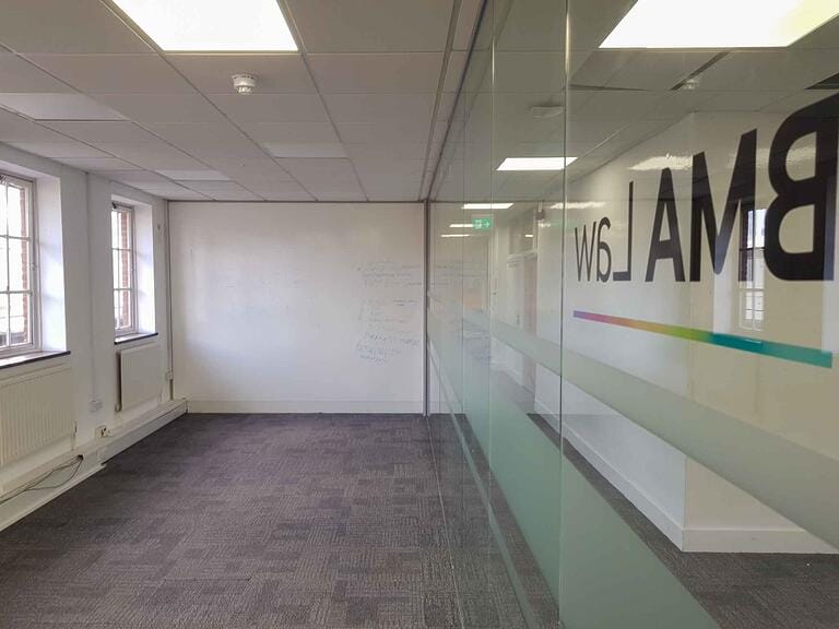 Offices in Zone 1 image 6