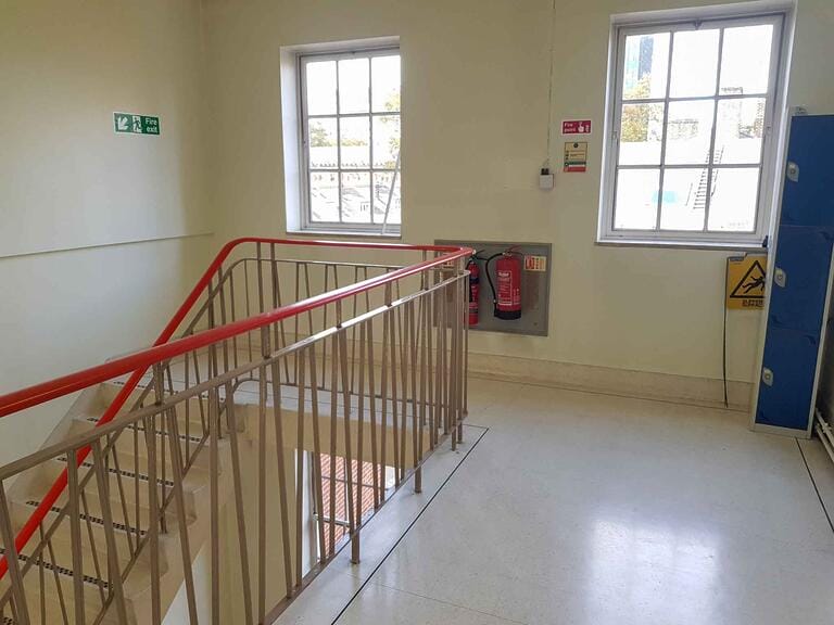 Offices in Zone 1 image 76