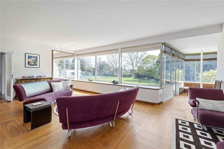 Modernist Mansion House image 33