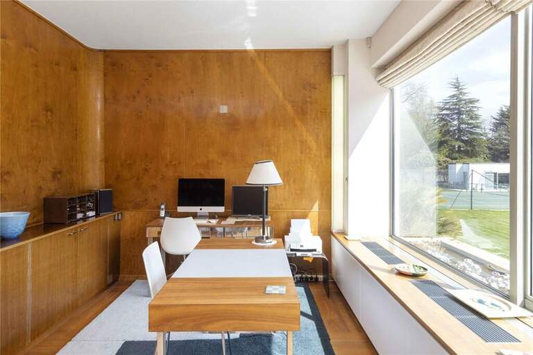 Modernist Mansion House image 13