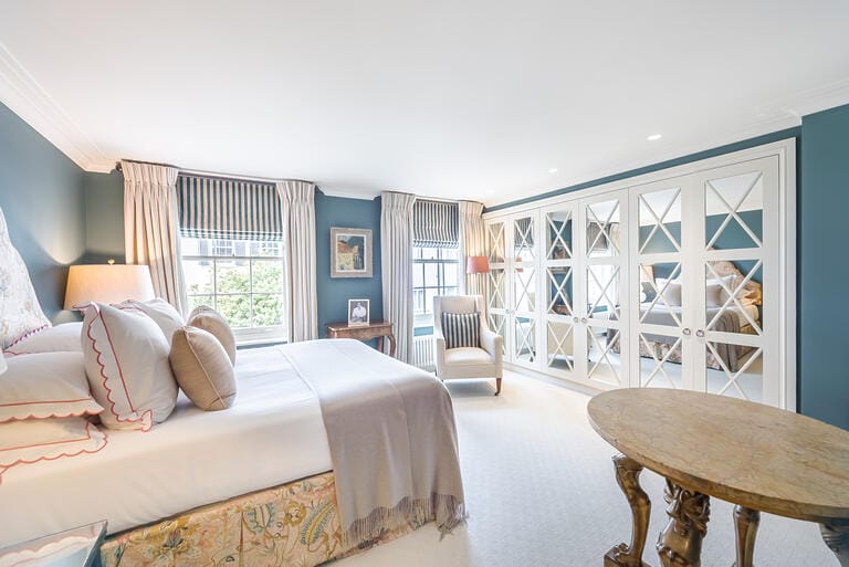 Gloucester Road Mews image 32