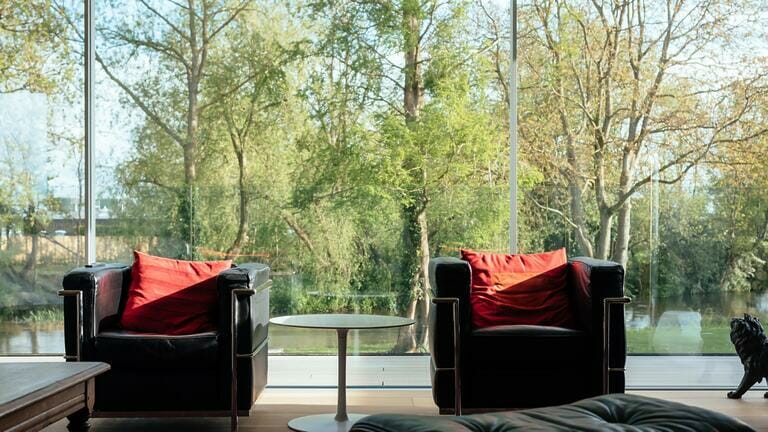 Contemporary Modern House image 20