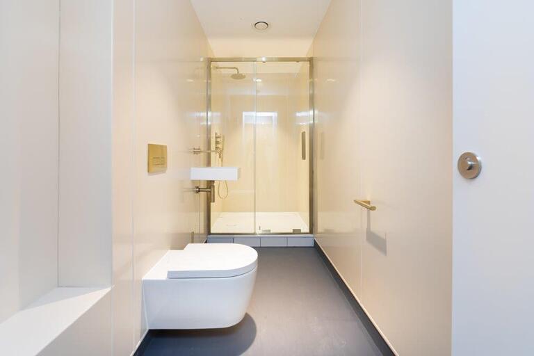 Kings Cross Office & Terrace image 35