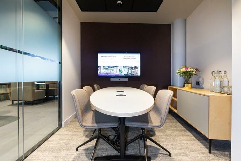 Kings Cross Office & Terrace image 20