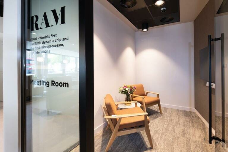 Kings Cross Office & Terrace image 33